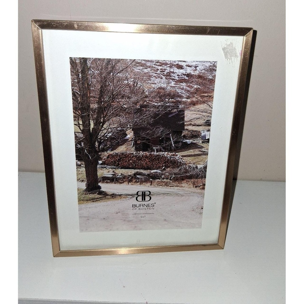 Burnes of Boston‎ 5x7 Brass Tone Picture Frame Glass Front Easel Back